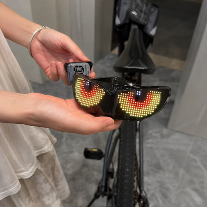 Smart LED Bike & Helmet Tail Light with Turn Signals & Brake Alert